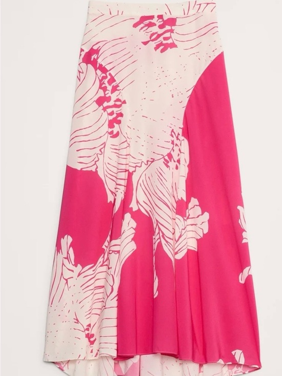 Banana Republic Dresses & Skirts - Banana Republic Pink and White Floral Midi Skirt